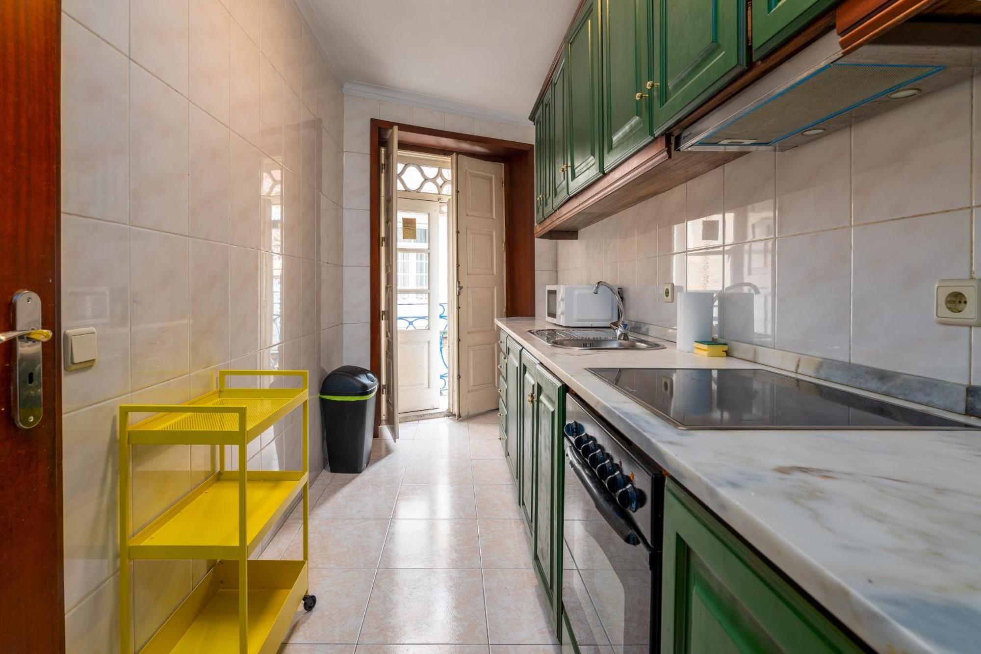 Ferienwohnung Renovated Feb25 Clerigos Cozy Balcony With Self Check In Porto Exterior foto
